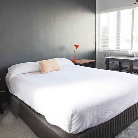 מיטאגונג Motel Melrose מראה חיצוני תמונה