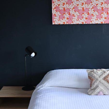 מיטאגונג Motel Melrose מראה חיצוני תמונה
